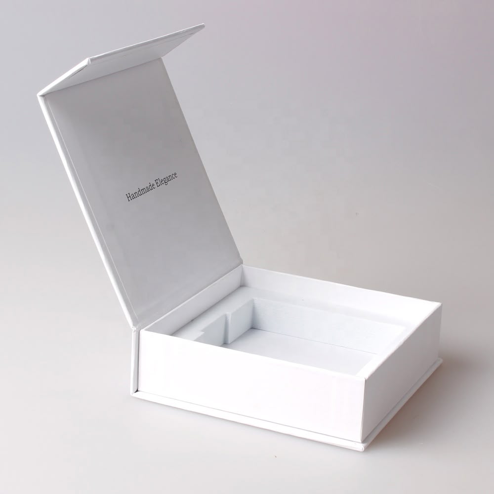 Custom Magnetic Closure Boxes