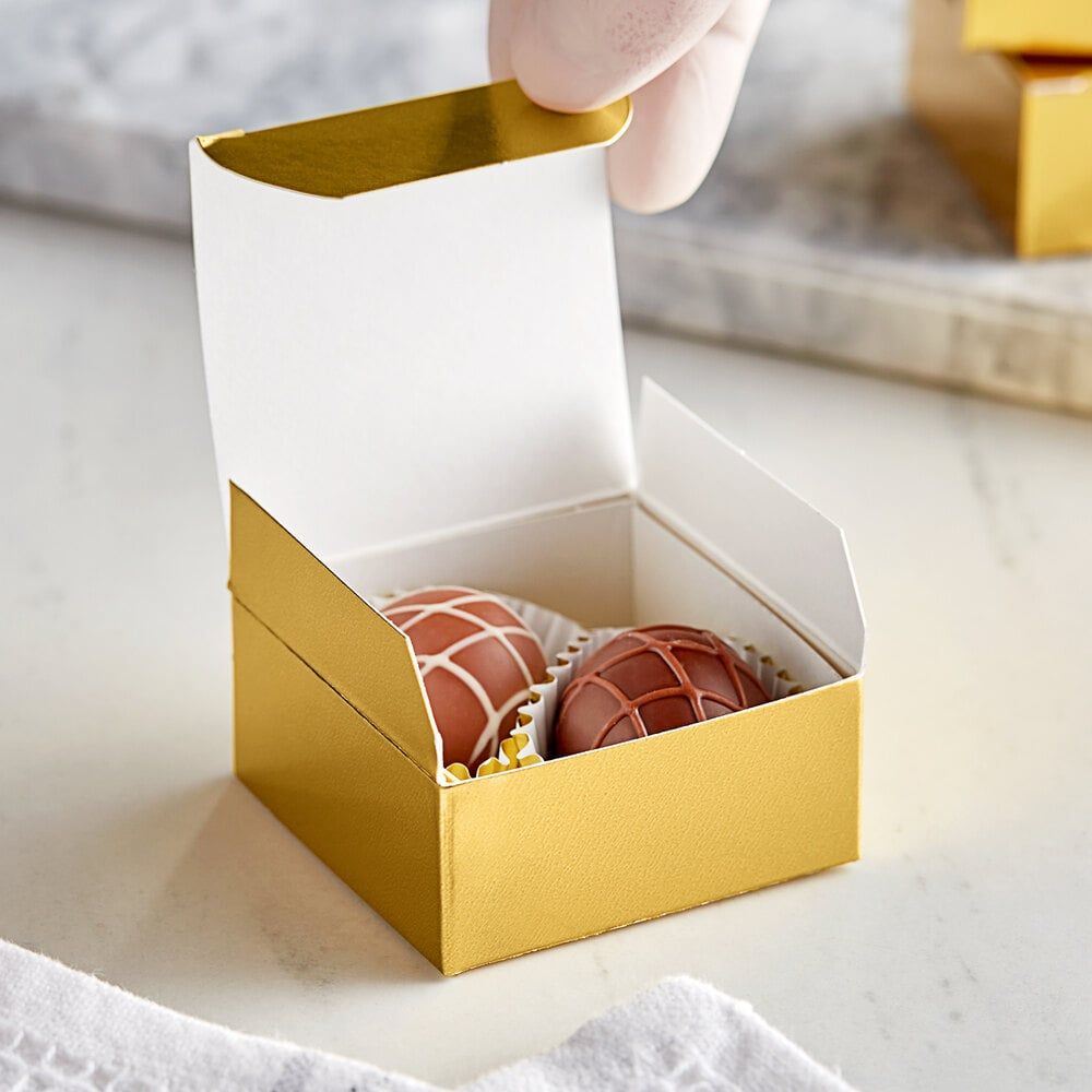 Gold Bakery Boxes1